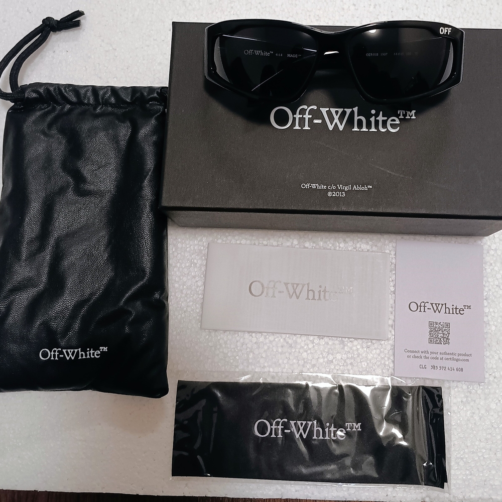 Off-White Dark Frame Sunglasses